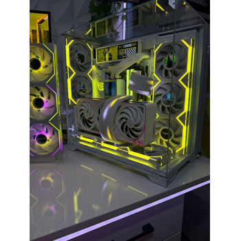 Lian Li Eko Sistem White Rtx 5080